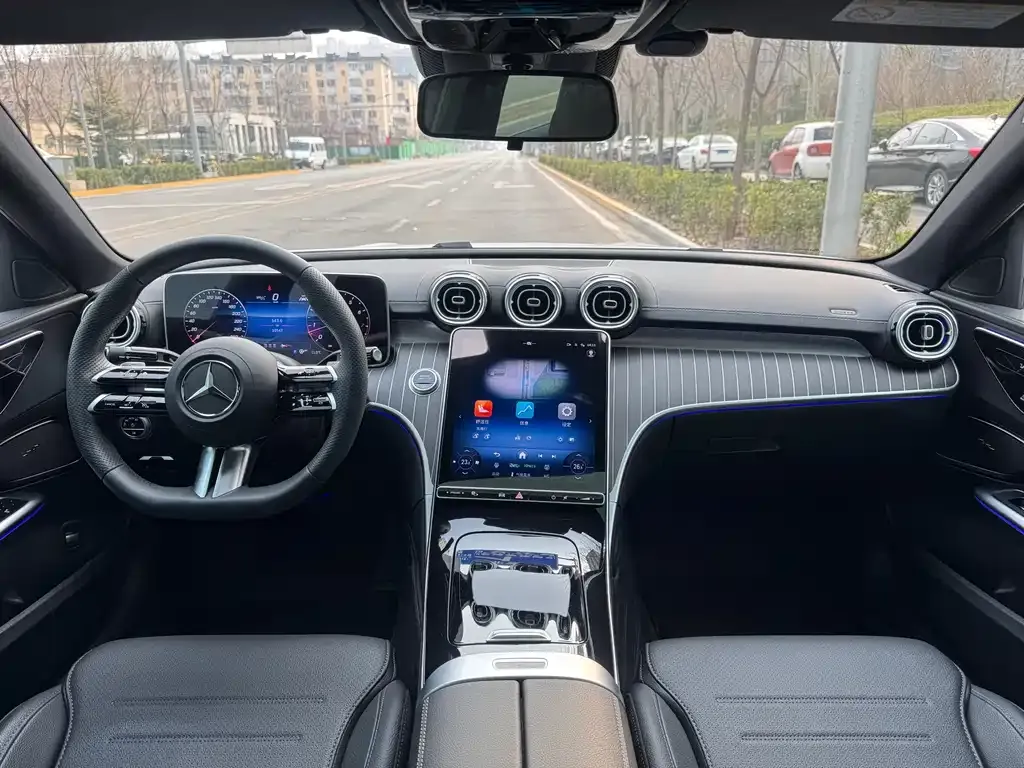 Mercedes-Benz C-Class 2025 из CN, фото 2