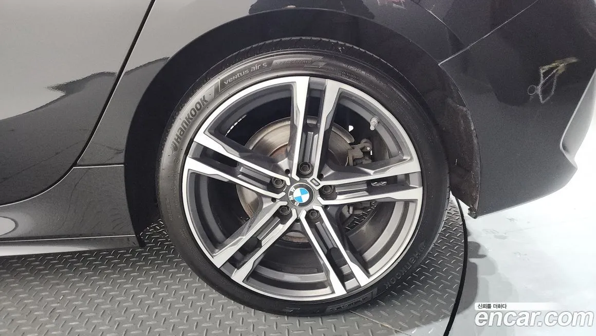 BMW 1-Series 2021 из KR, фото 8