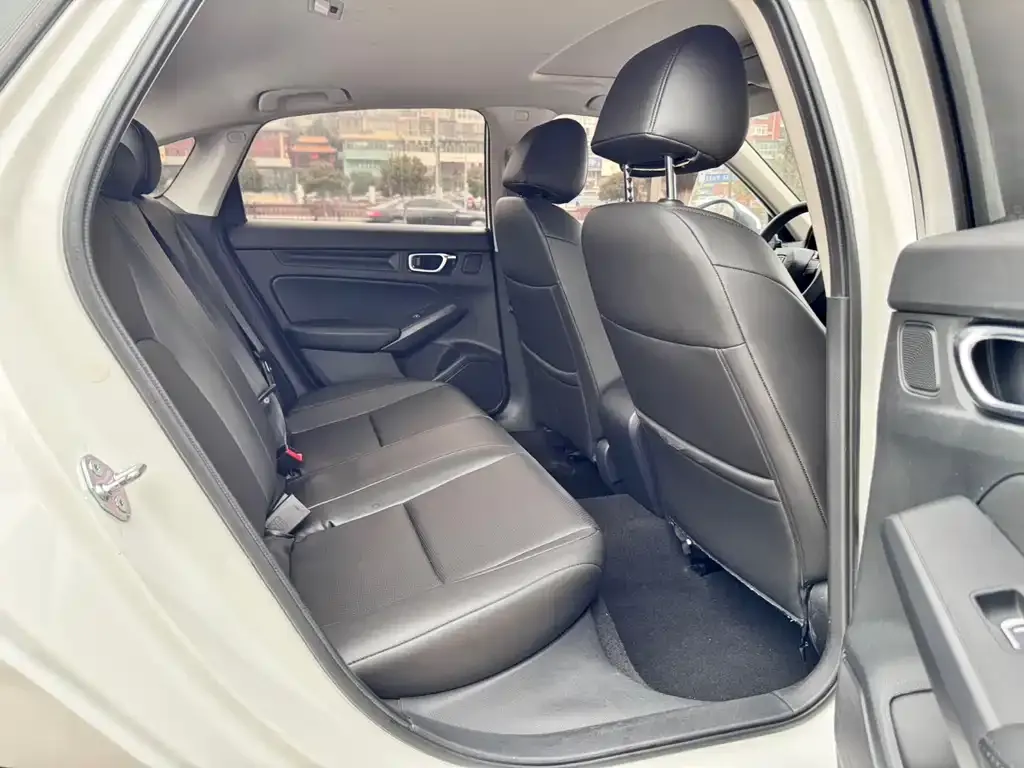 Honda Civic 2022 из CN, фото 2
