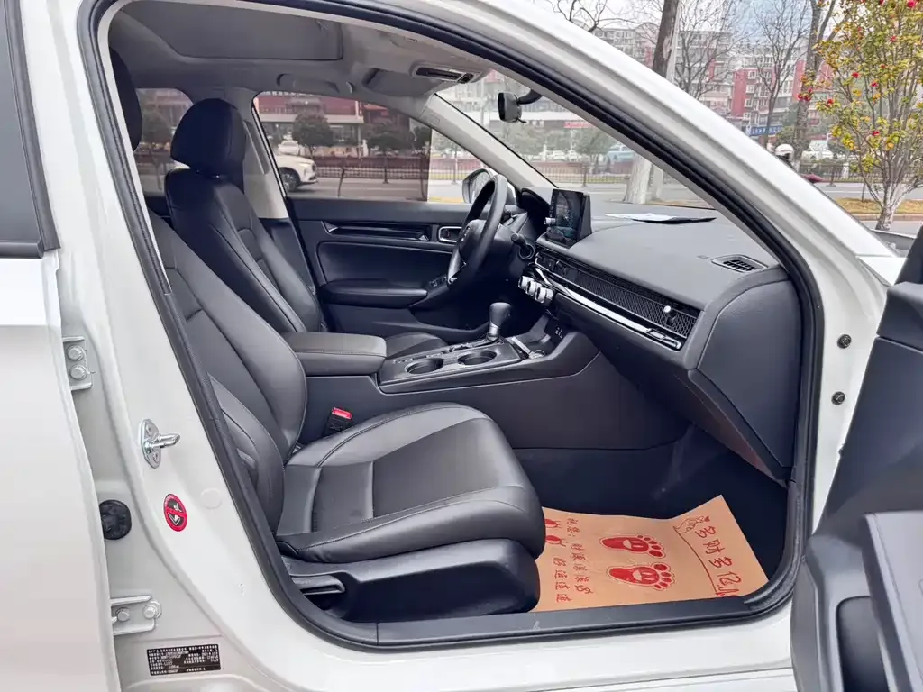Honda Civic 2022 из CN, фото 10