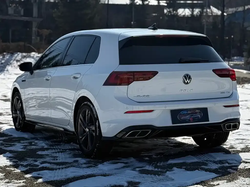Volkswagen Golf 2022 из CN, фото 6