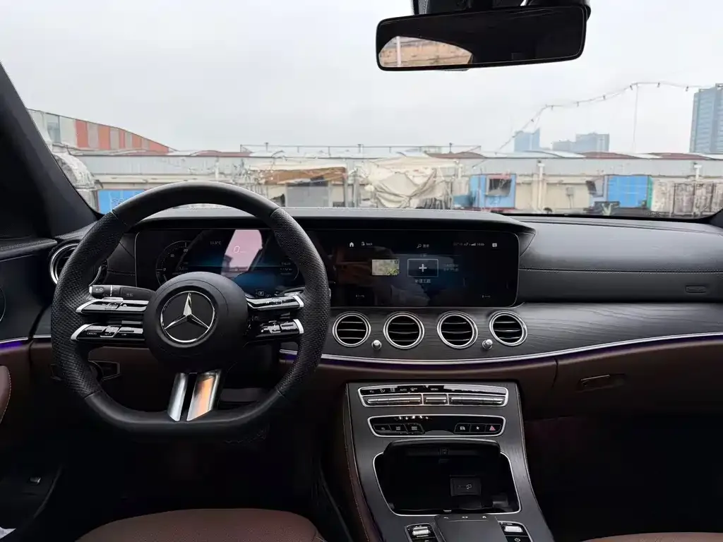 Mercedes-Benz E-Class 2023 из CN, фото 3