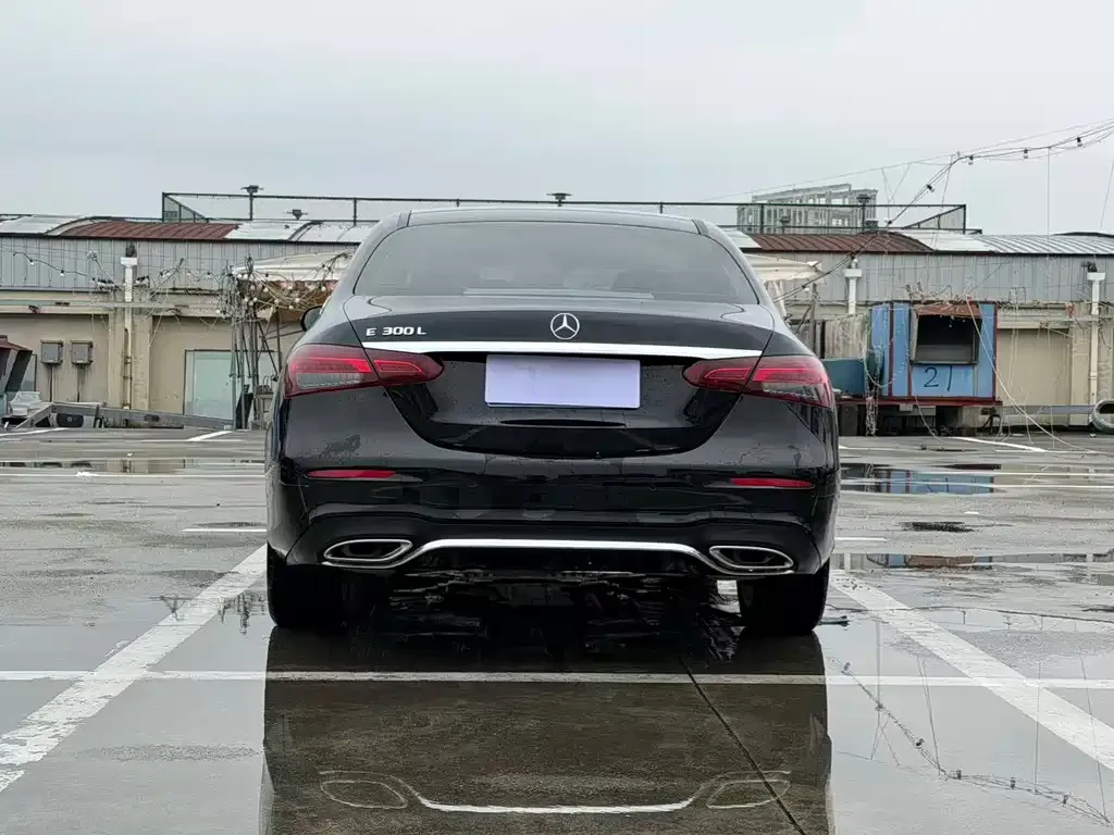 Mercedes-Benz E-Class 2023 из CN, фото 4