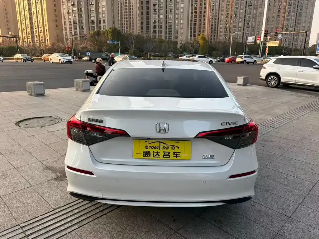 Honda Civic — фото 4