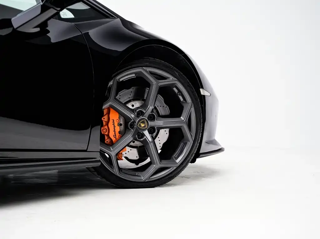 Lamborghini Huracan 2023 из CN, фото 5