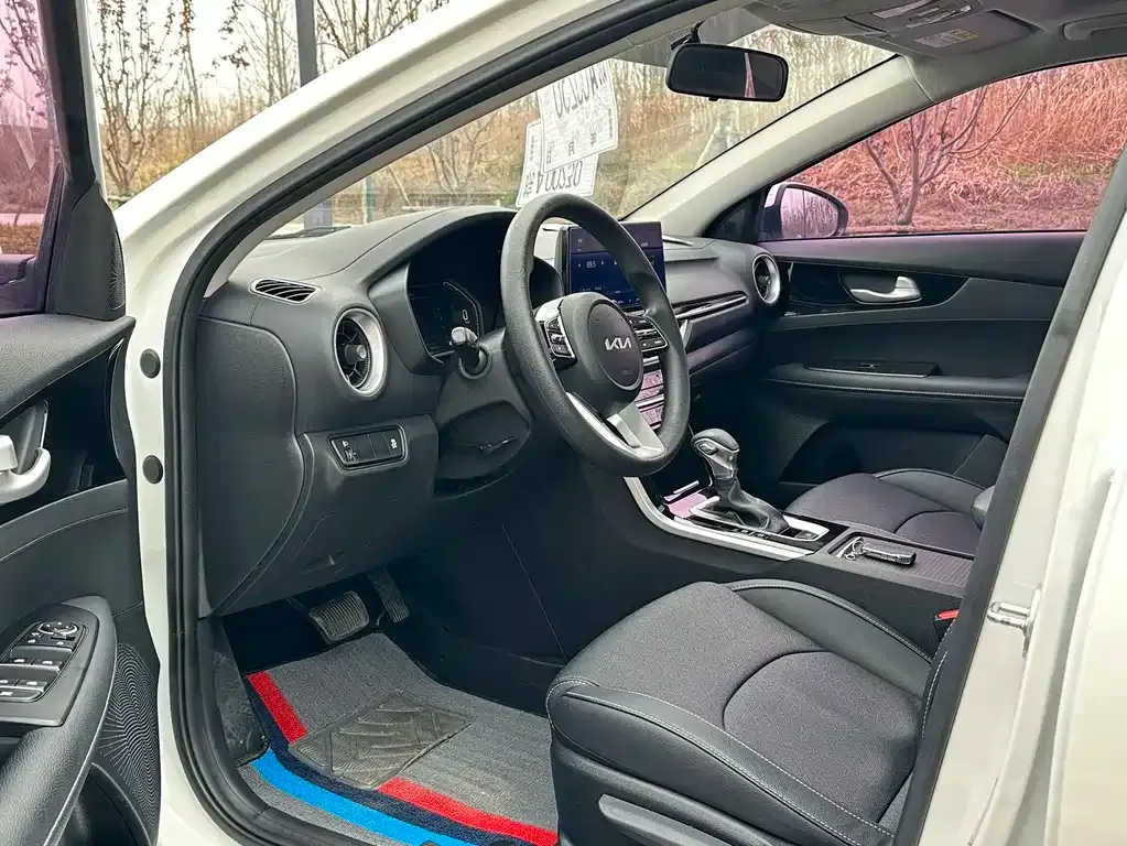 Kia K3 2022 из CN, фото 8