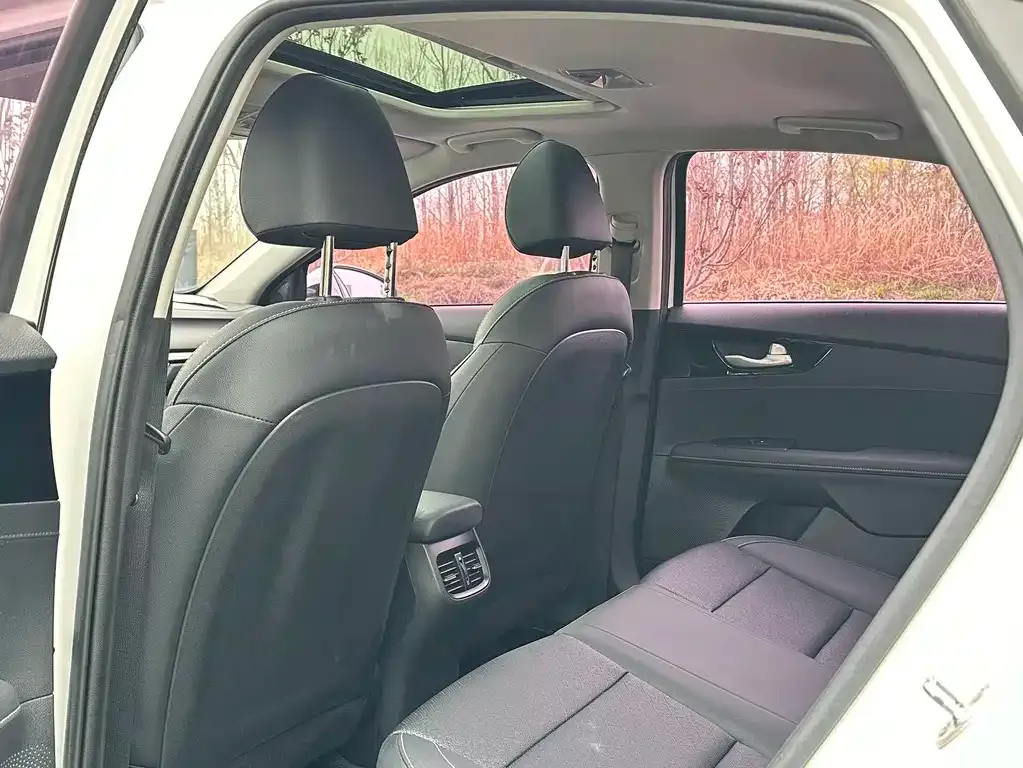 Kia K3 2022 из CN, фото 6
