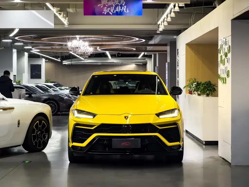 Lamborghini Urus 2022 из CN, фото 10