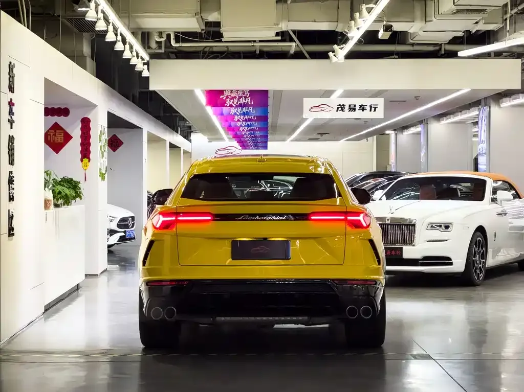 Lamborghini Urus 2022 из CN, фото 8