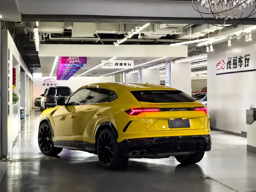 Lamborghini Urus 2022 из CN, фото 4
