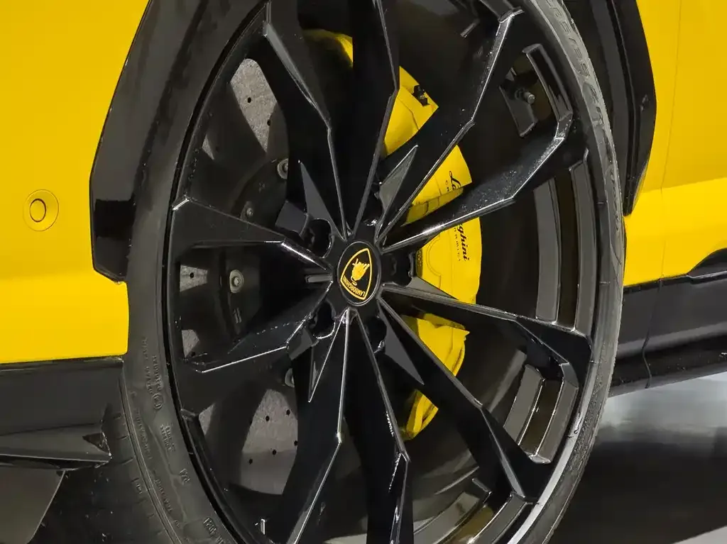 Lamborghini Urus 2022 из CN, фото 5