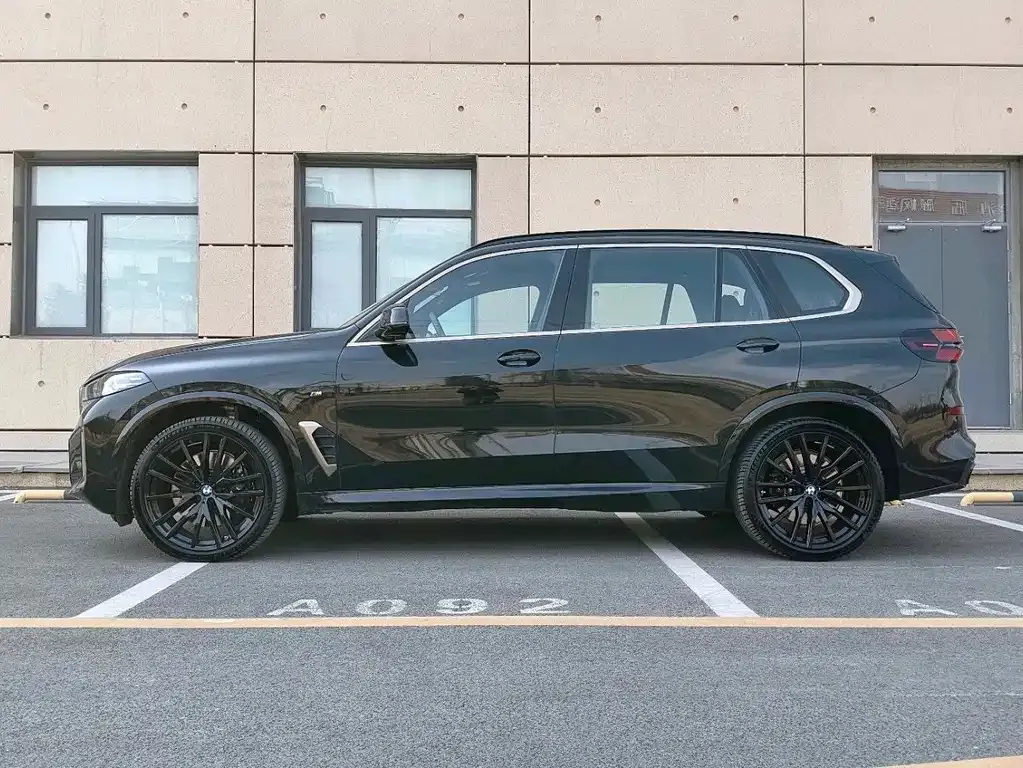 BMW X5 2025 из CN, фото 7