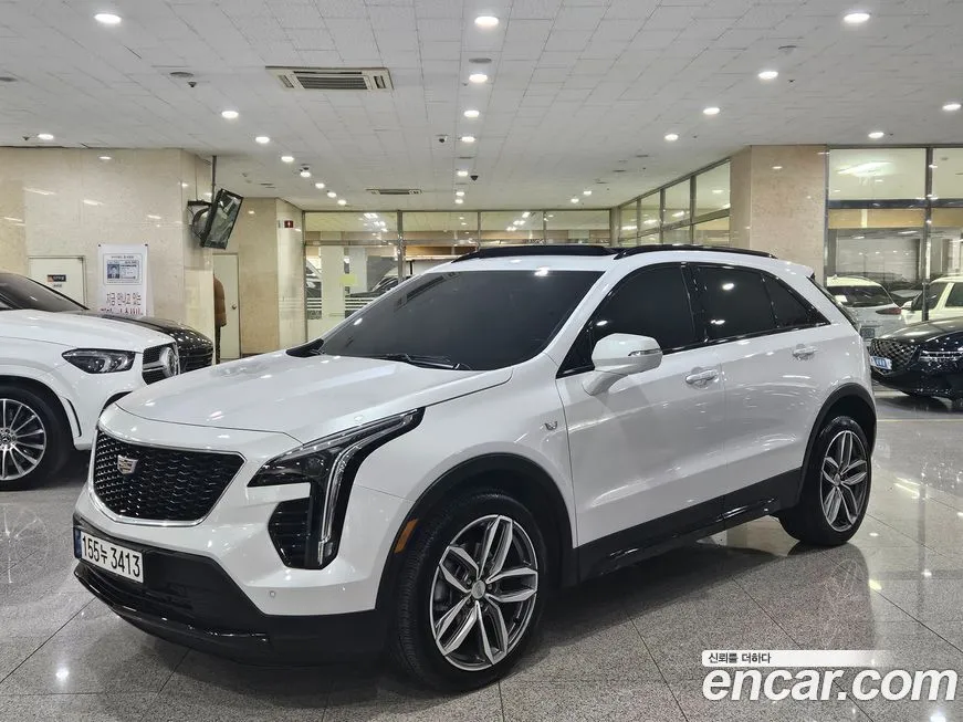 Cadillac XT4