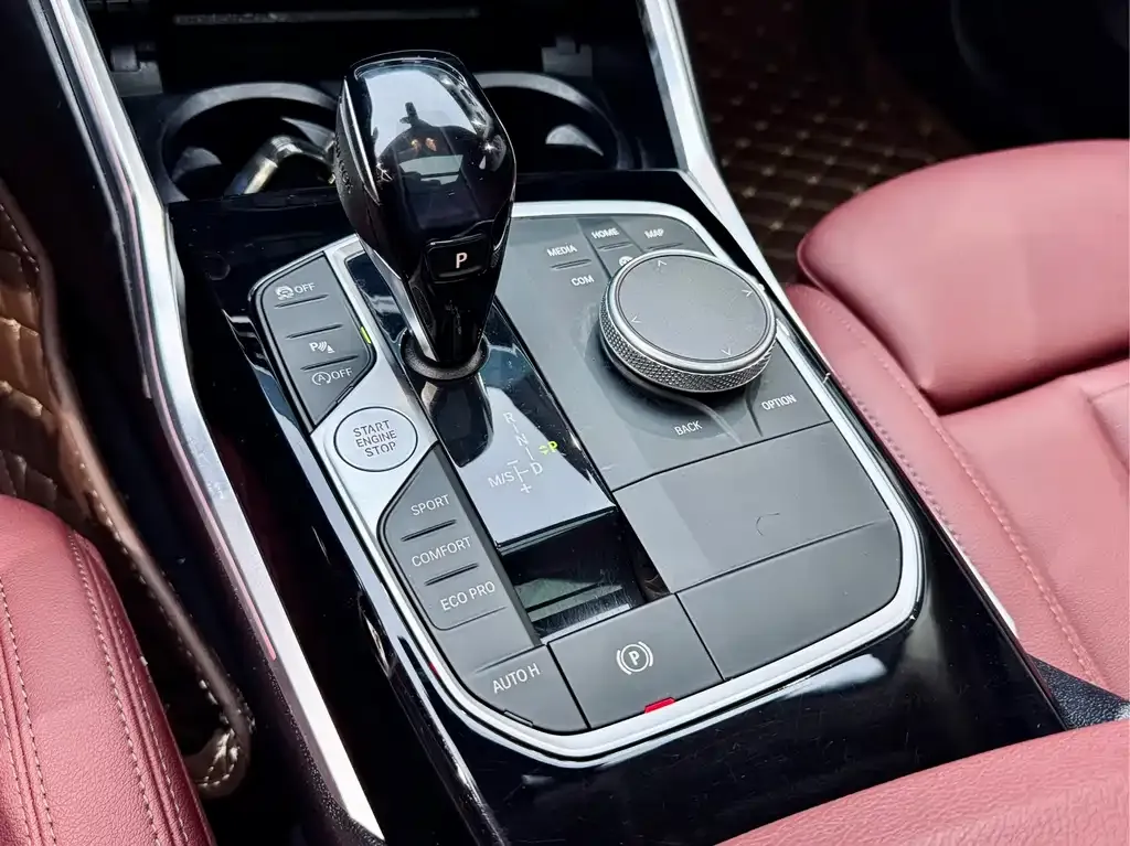 BMW 3 Series 2021 из CN, фото 9