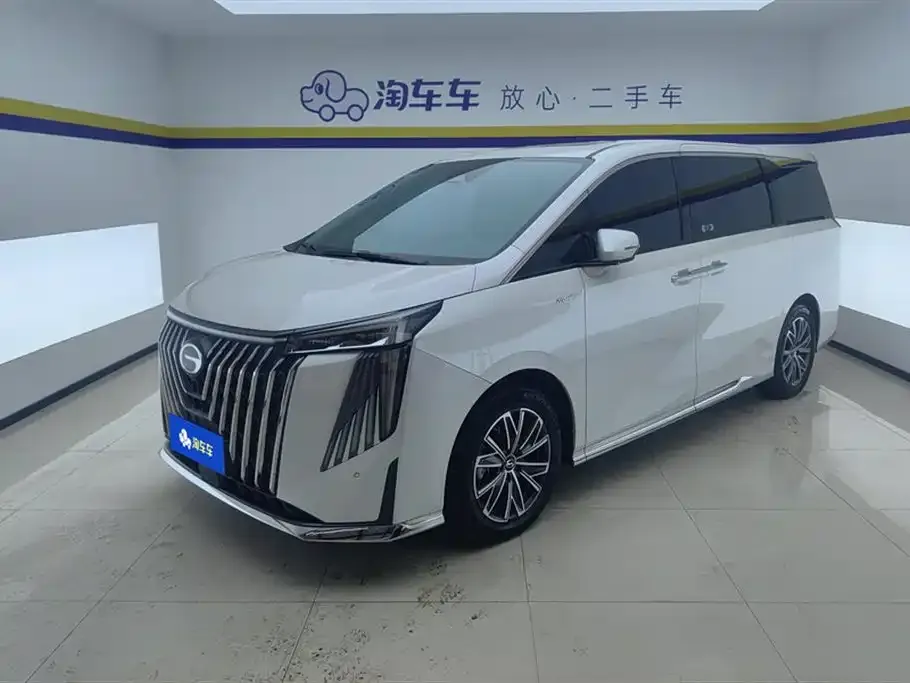 GAC Motor Trumpchi M8 — фото 1