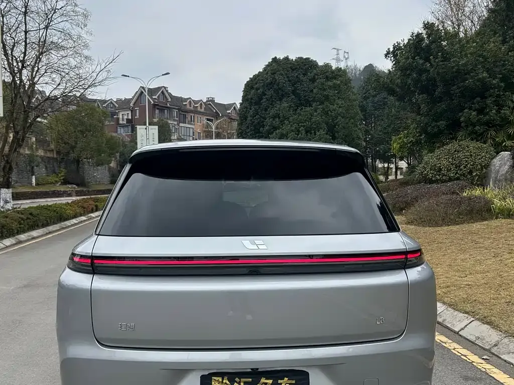 Li Auto L8 2023 из CN, фото 7