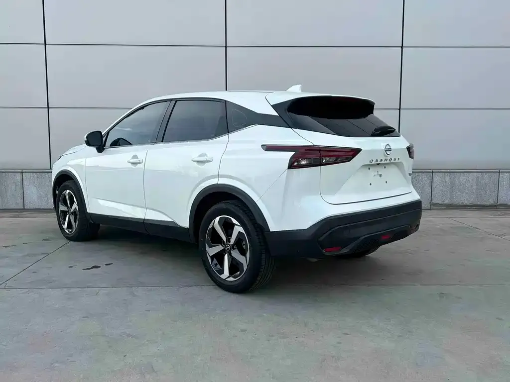 Nissan Qashqai — фото 5
