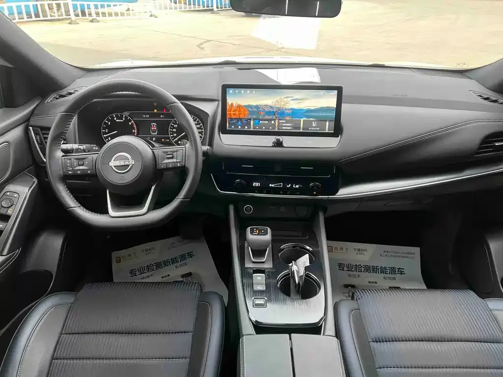 Nissan Qashqai — фото 10