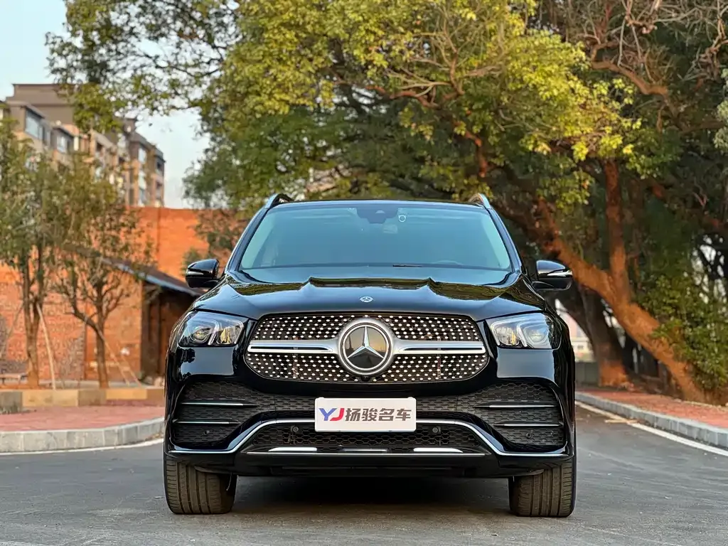 Mercedes-Benz GLE — фото 7