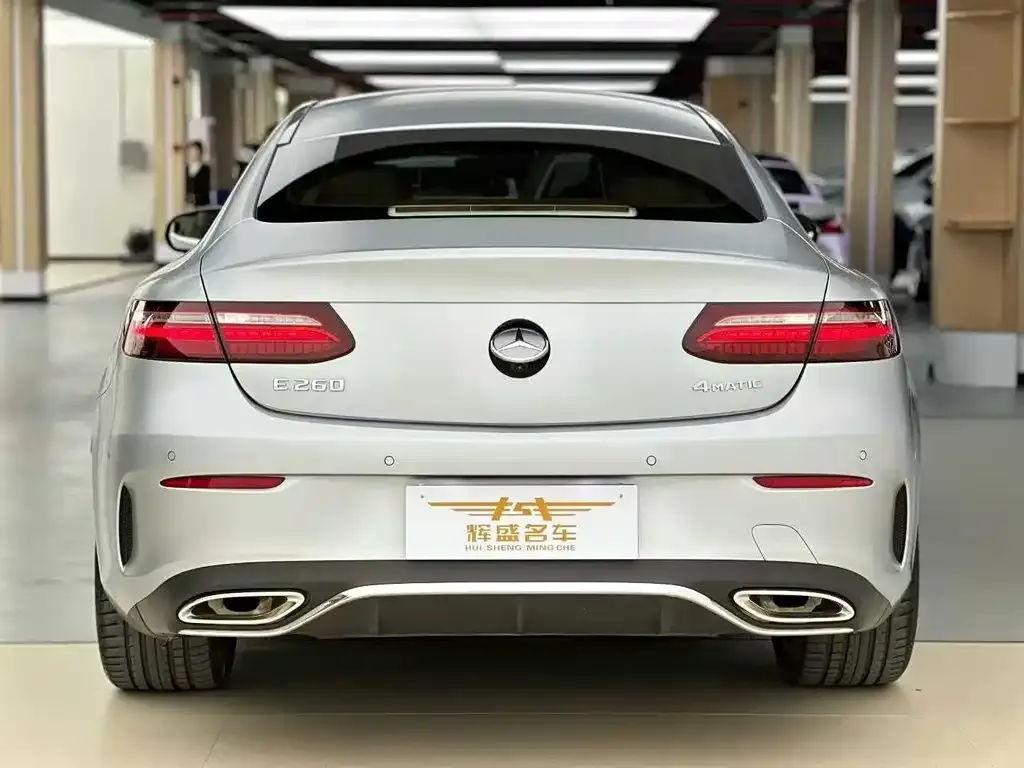 Mercedes-Benz E-Class (Import) — фото 4