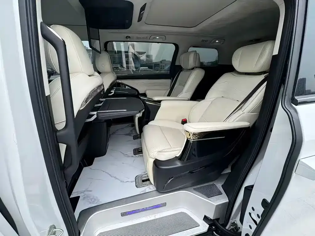 GAC Motor Trumpchi E9 — фото 5