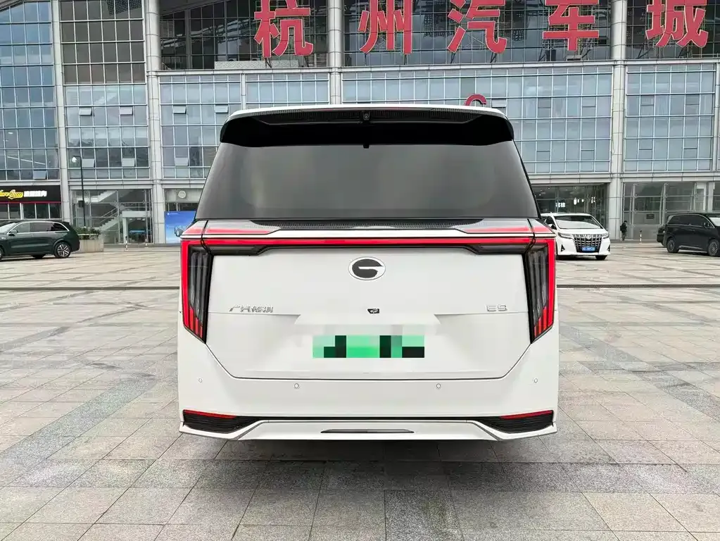 GAC Motor Trumpchi E9 — фото 6