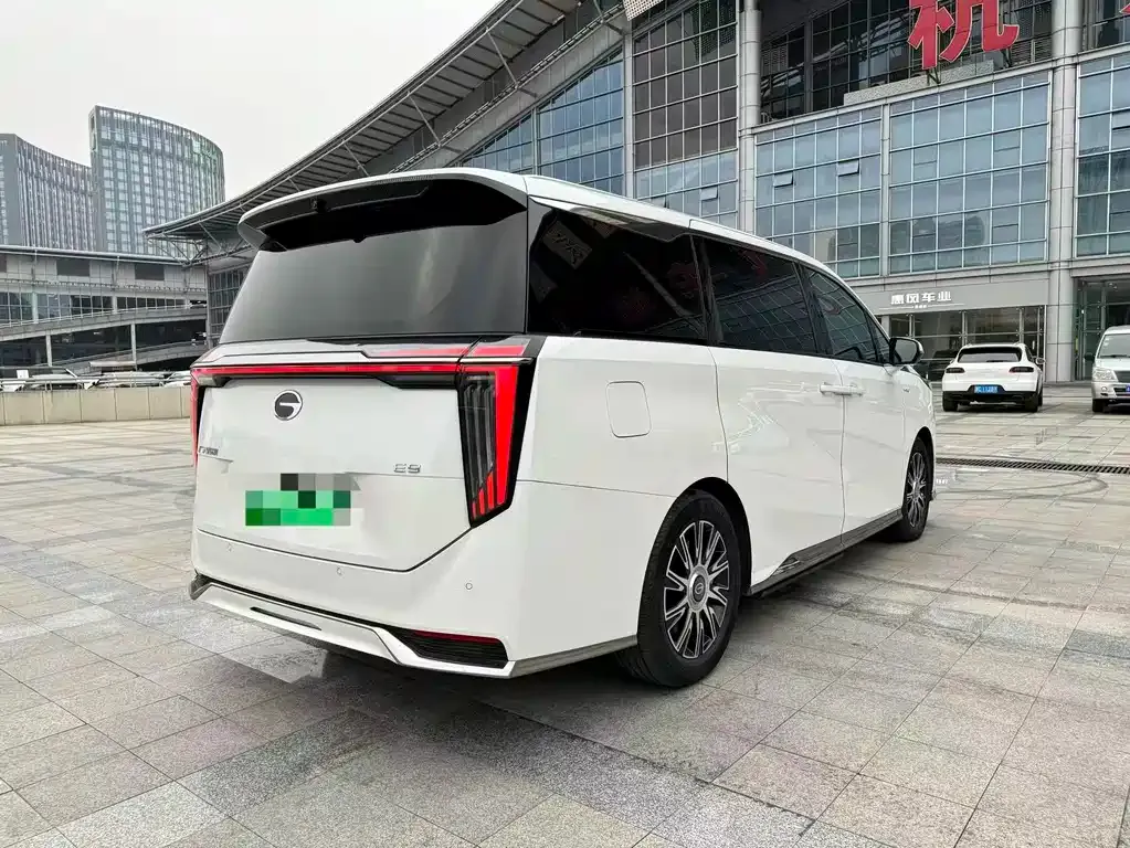 GAC Motor Trumpchi E9 — фото 10