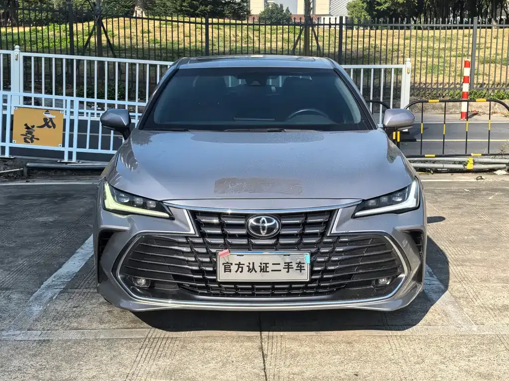 Toyota Avalon 2023 из CN, фото 9