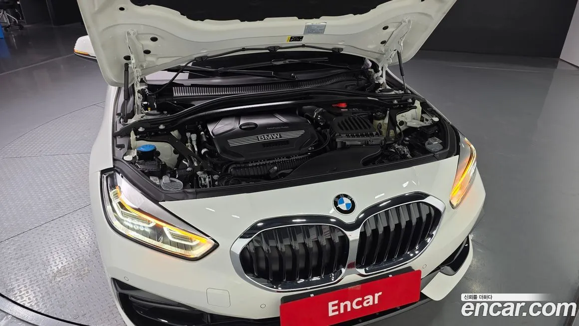 BMW 1-Series 2024 из KR, фото 5