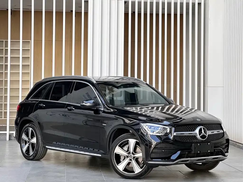 Mercedes-Benz GLC — фото 9
