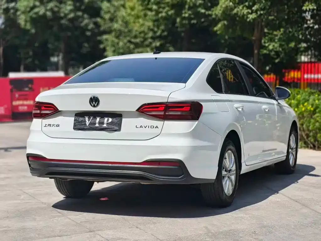Volkswagen Lavida 2024 из CN, фото 4