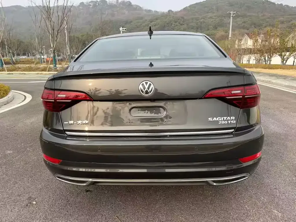 Volkswagen Sagitar 2023 из CN, фото 5