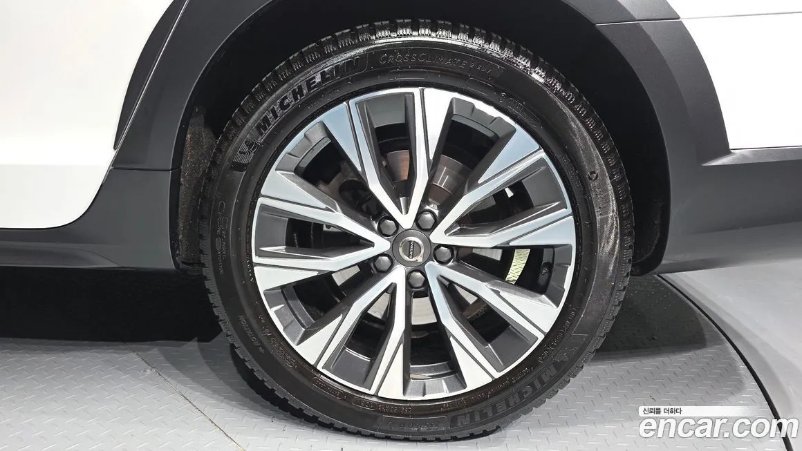 Volvo V90 2021 из KR, фото 9