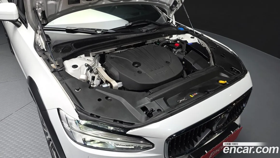 Volvo V90 2021 из KR, фото 8