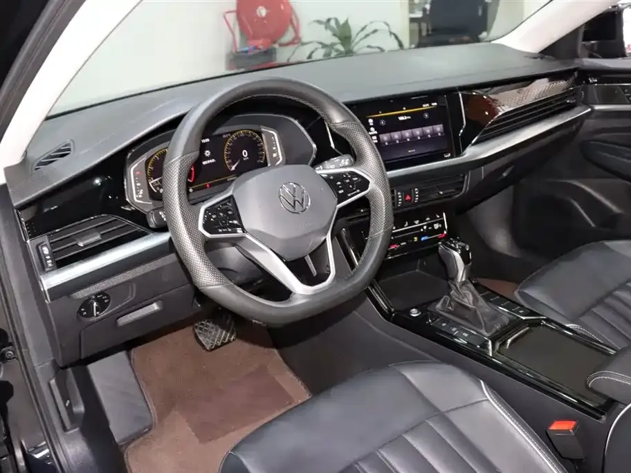 Volkswagen Passat — фото 7