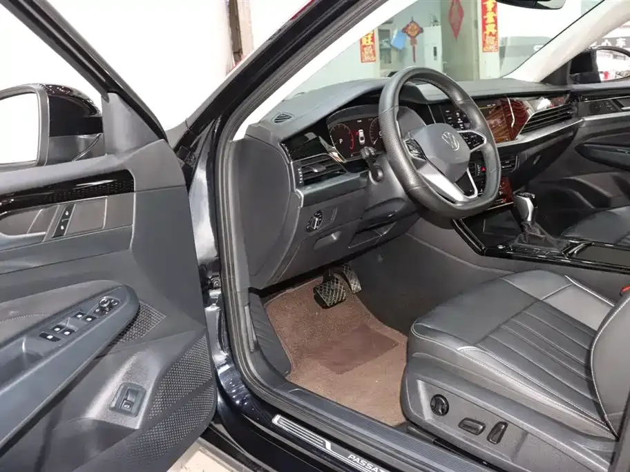 Volkswagen Passat — фото 8