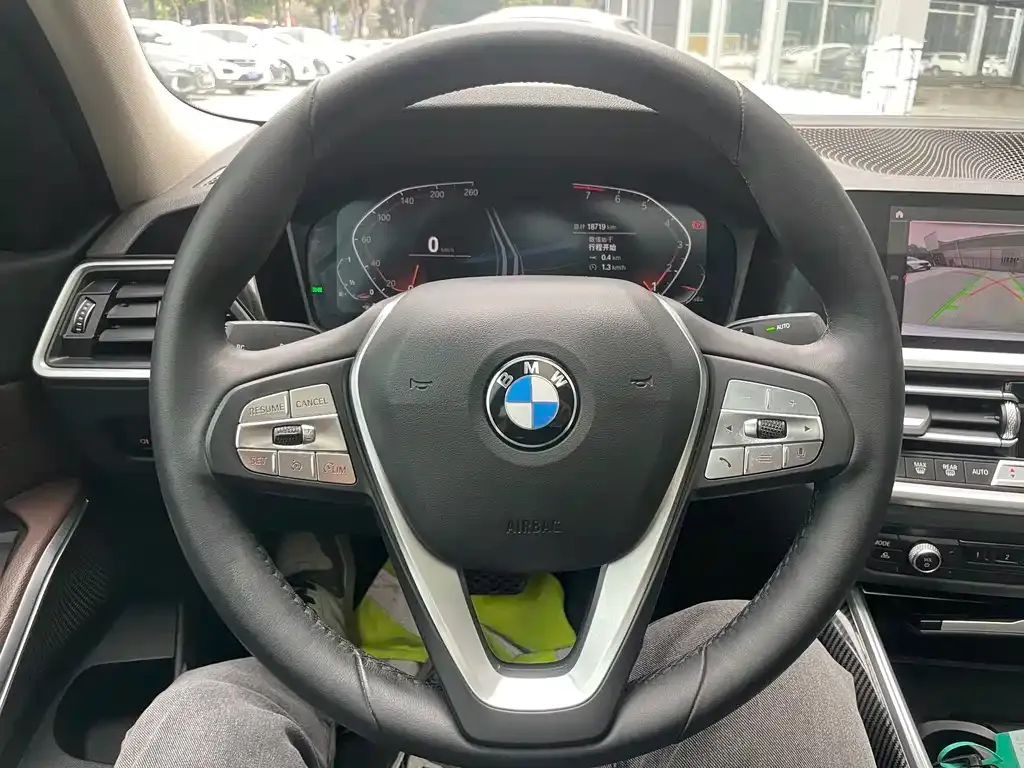 BMW 3 Series — фото 10