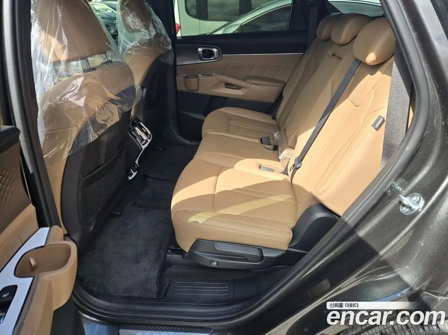 Kia Sorento — фото 4