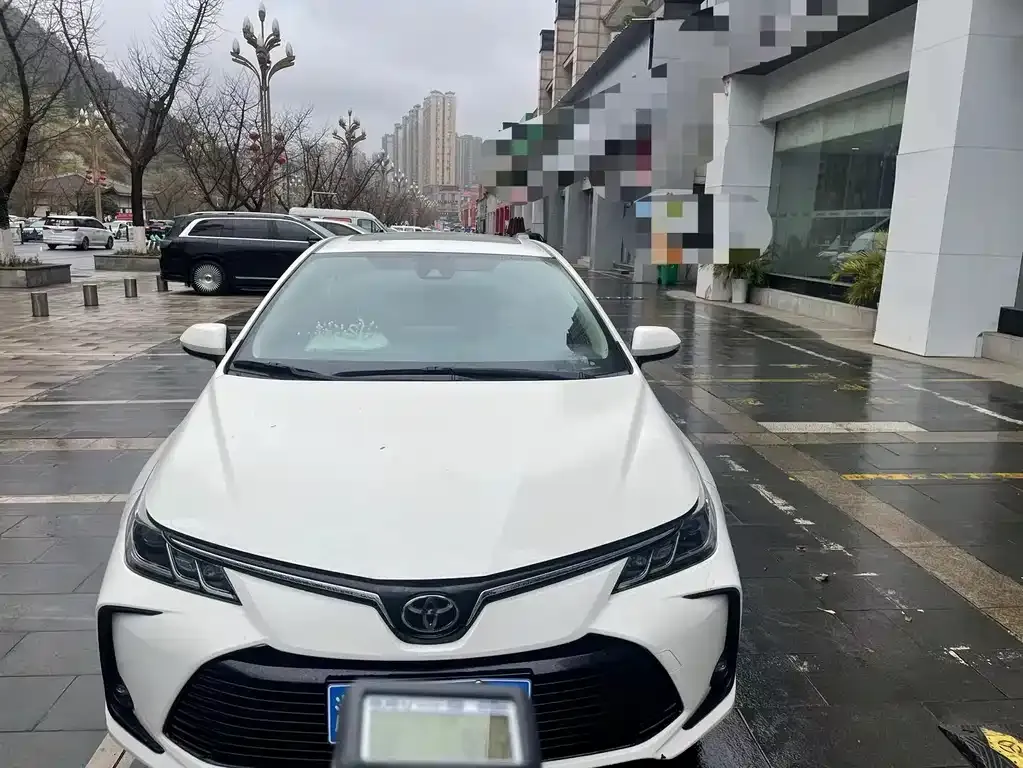Toyota Corolla 2022 из CN, фото 9