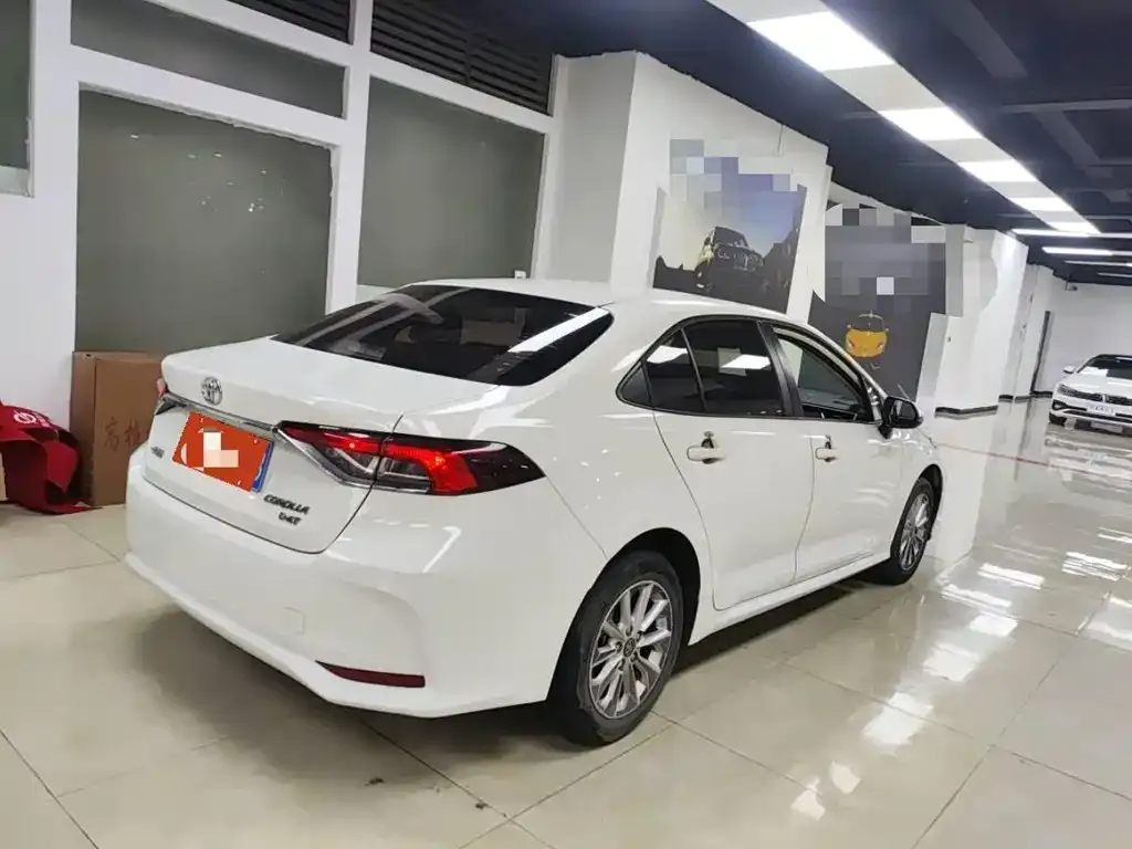 Toyota Corolla 2022 из CN, фото 7
