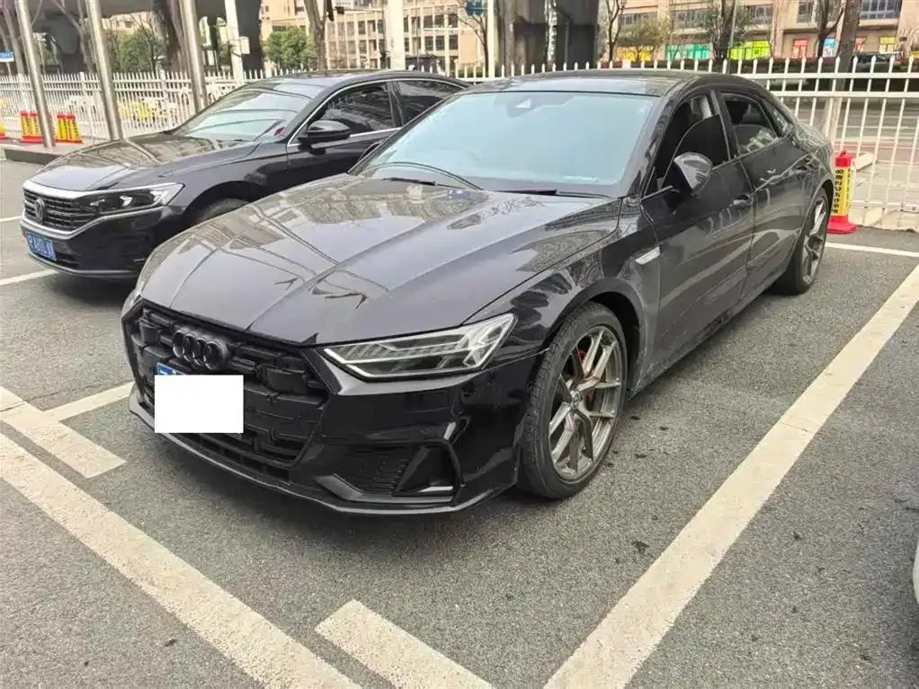 Audi A7L 2024 из CN, фото 1