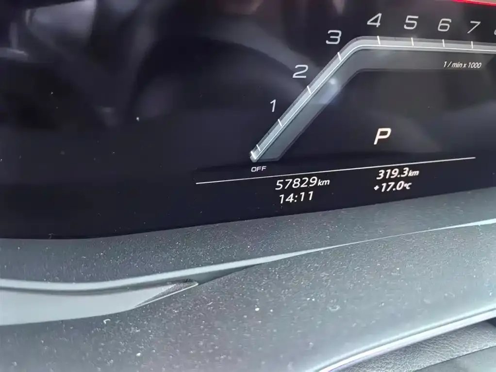 Audi A7L 2024 из CN, фото 3