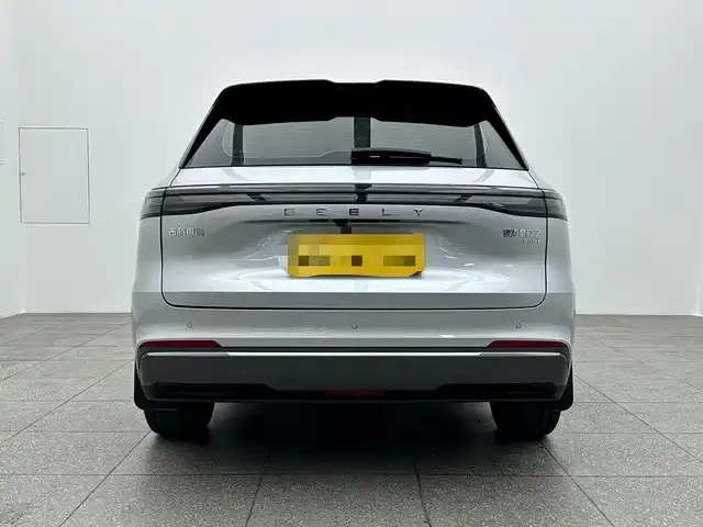 Geely 银河星舰7 — фото 7