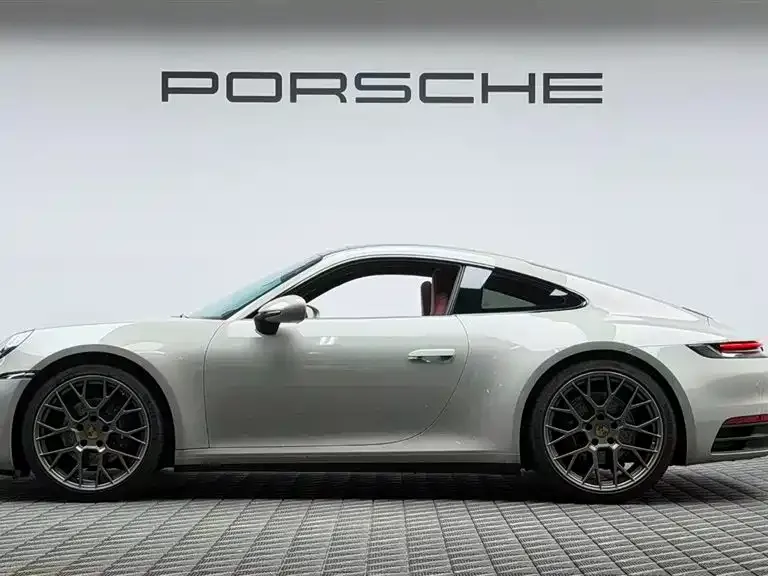 Porsche 911 — фото 6