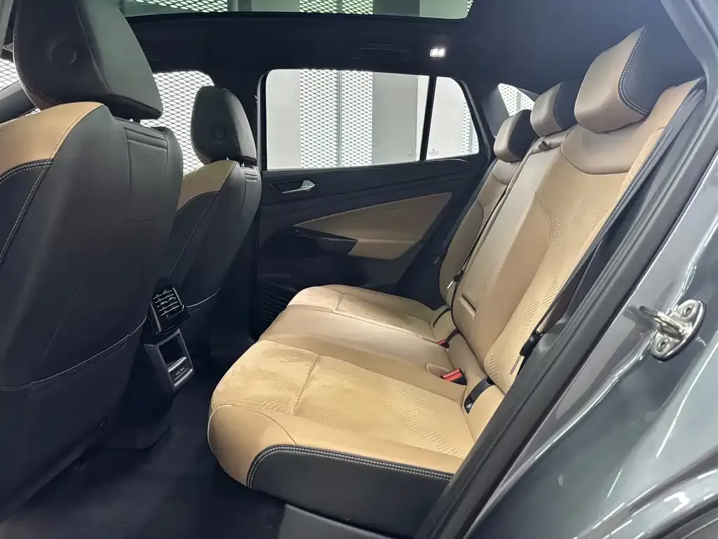 Volkswagen ID.4 X 2021 из CN, фото 8
