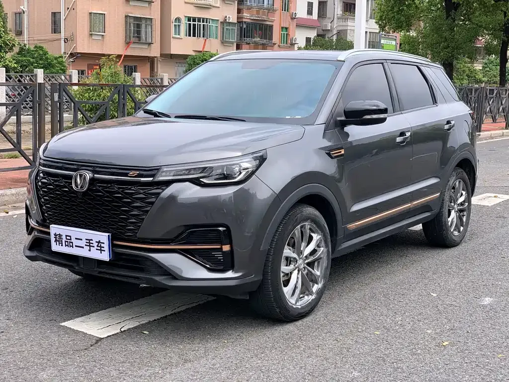 Changan CS55PLUS — фото 1