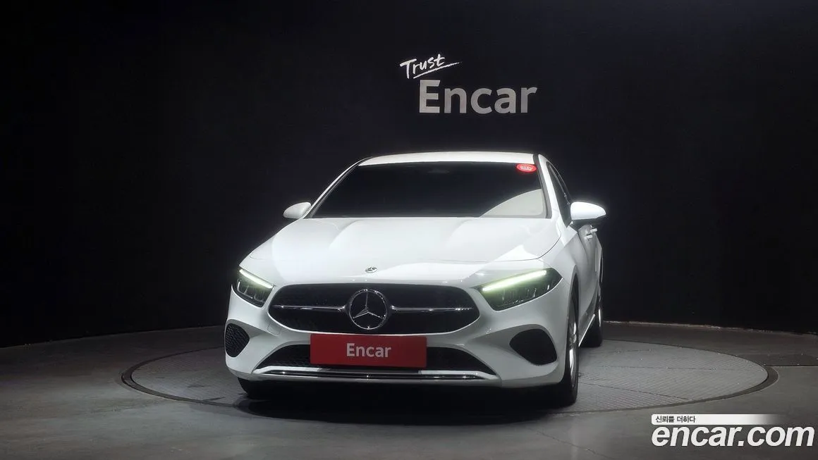 Mercedes-Benz A-Class — фото 8