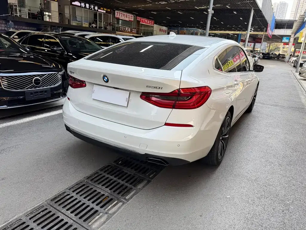 BMW 6 Series GT 2021 из CN, фото 8