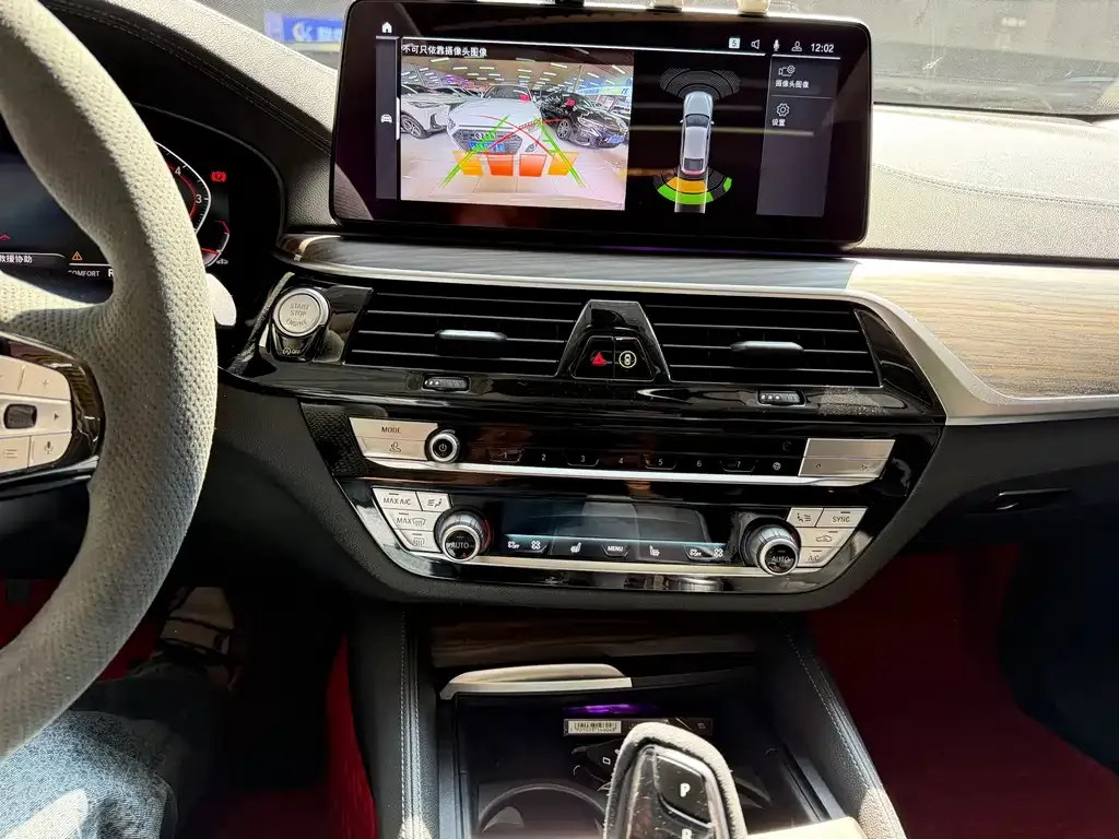 BMW 6 Series GT 2021 из CN, фото 9