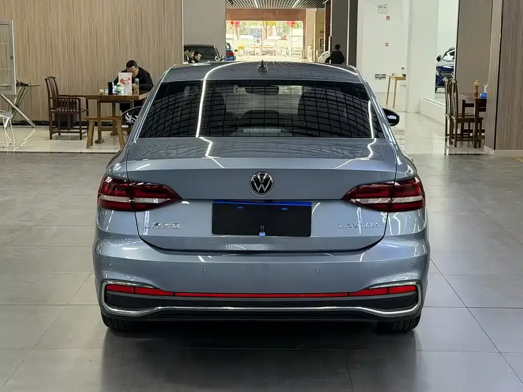 Volkswagen Lavida 2023 из CN, фото 3
